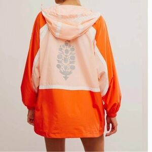 NWOT FP Movement Care FP Like The Wind Logo Jacket Pullover  Pastel Peach Combo